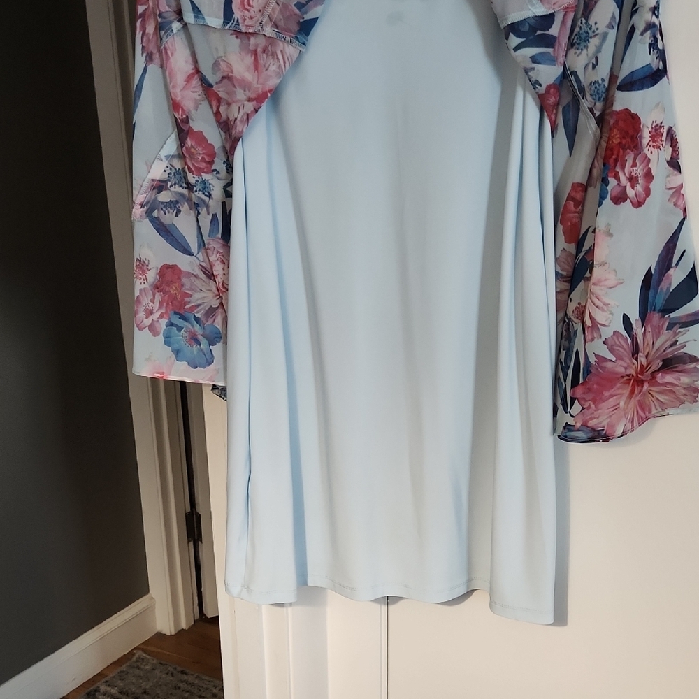 Floral High-Low Dress - Picture 5 of 7